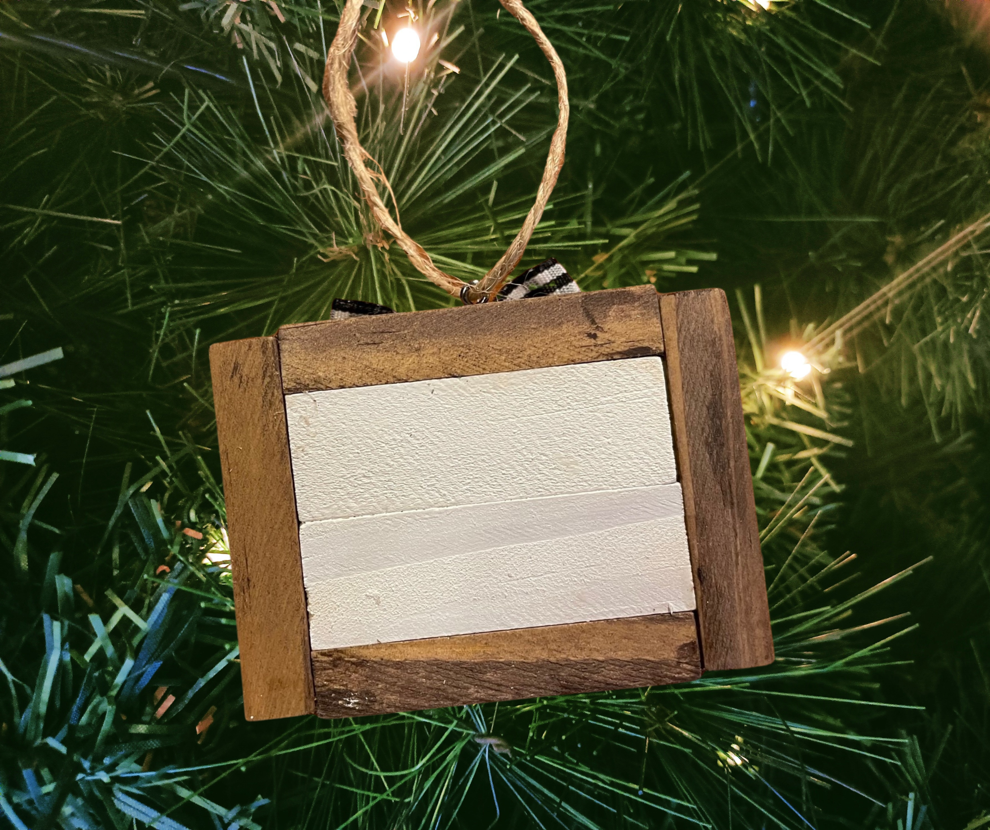 Set of 6 Farmhouse Ornaments