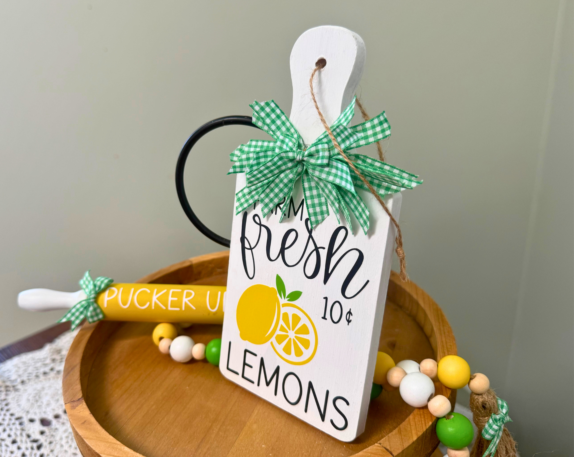 "Farm Fresh Lemons" Mini Cutting Board