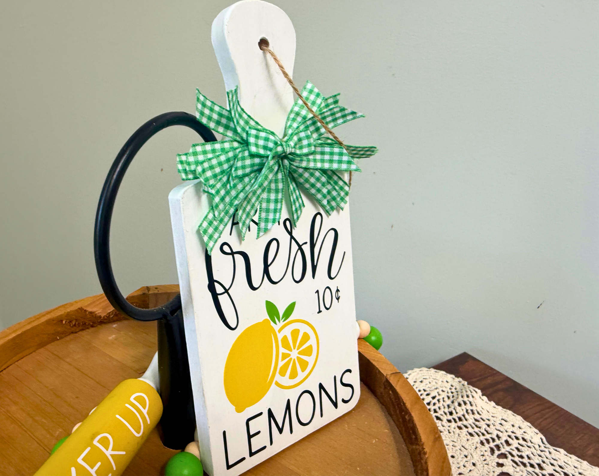 "Farm Fresh Lemons" Mini Cutting Board