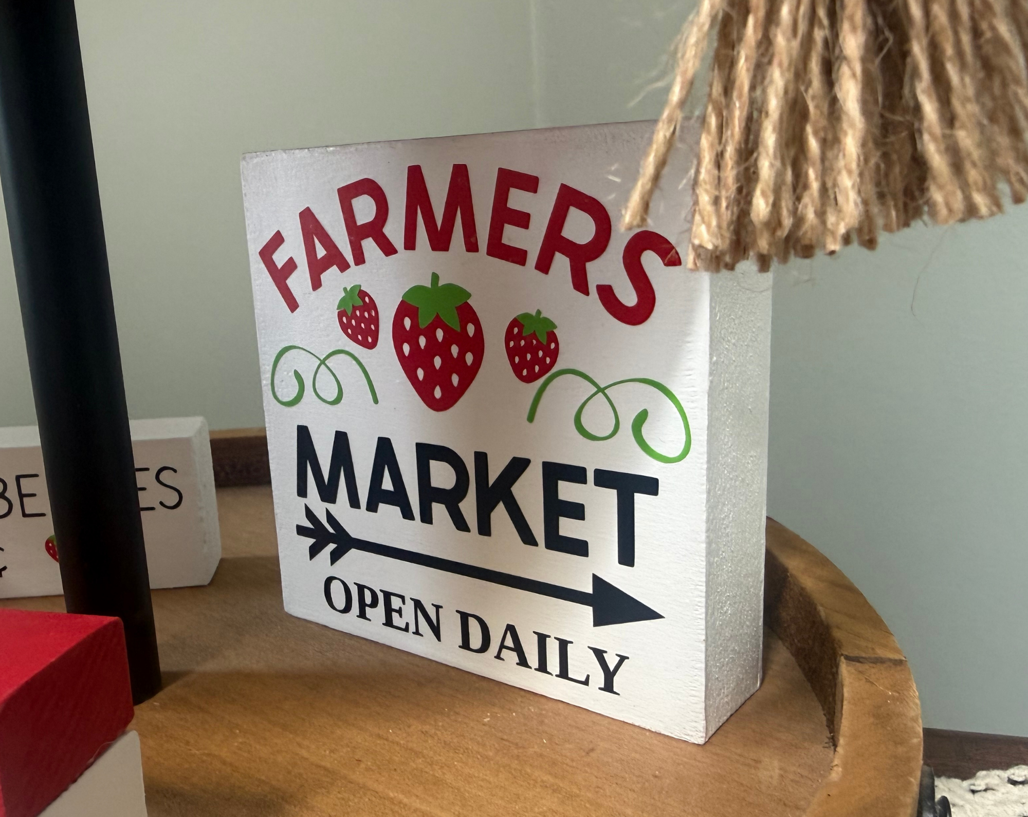 Strawberry Farmer's Market Shelf Sitter