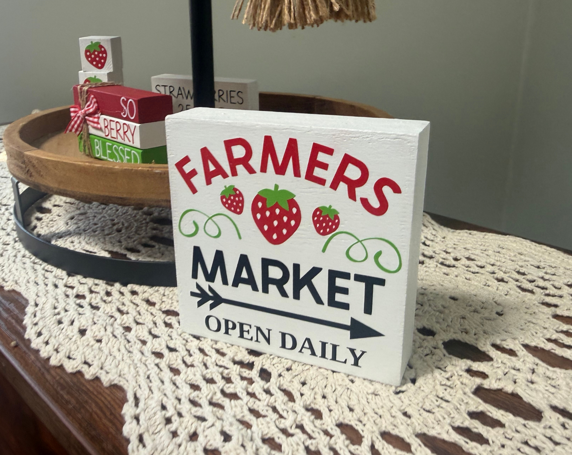 Strawberry Farmer's Market Shelf Sitter